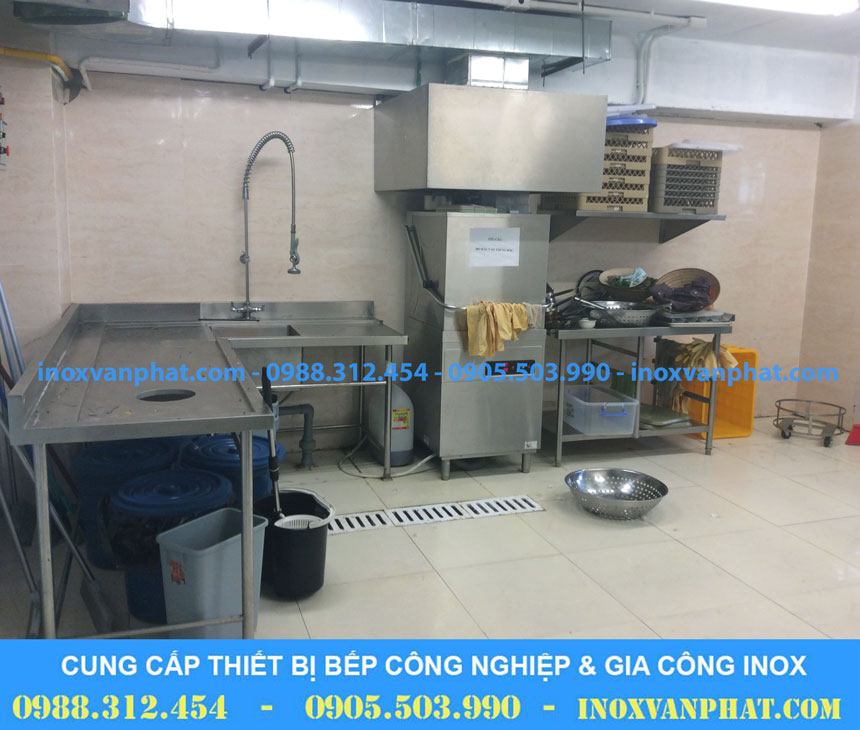 Bàn inox công nghiệp